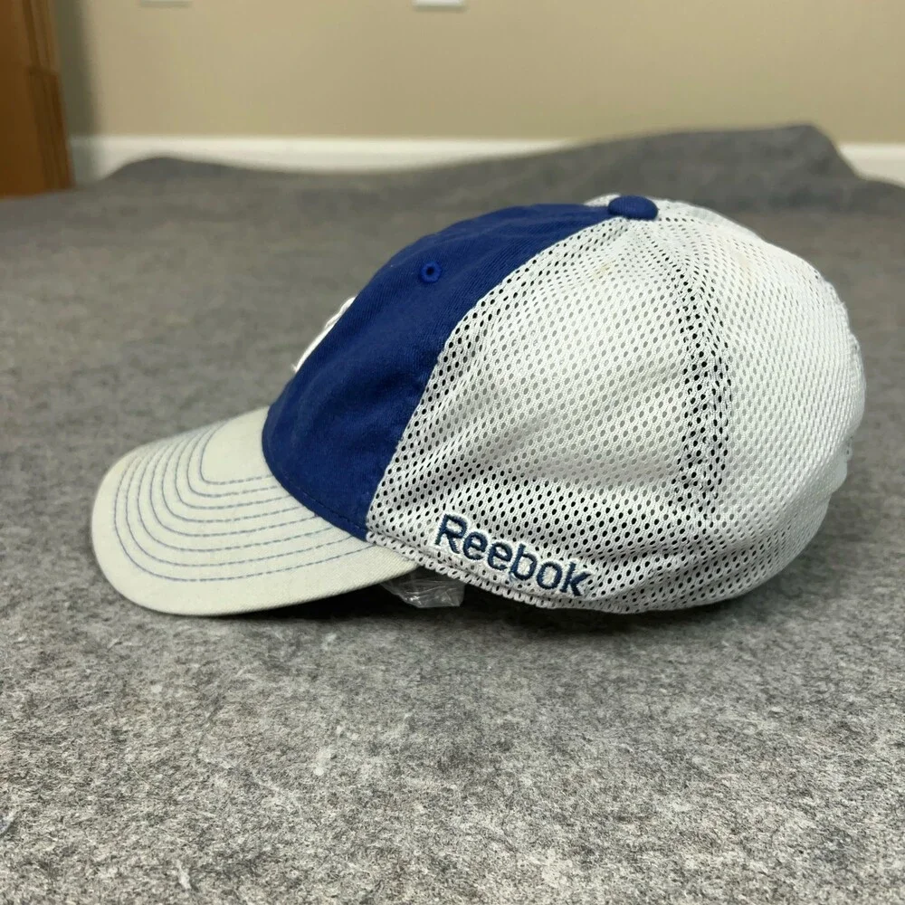 Tampa Bay Lightning Hat Cap Fitted Mens Small‎ Blue White NHL Hockey Reebok Mesh